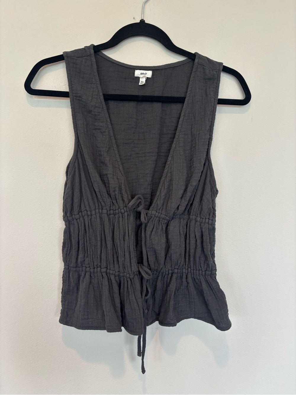 aerie Crinkled Tie-Front Tank Top - Charcoal